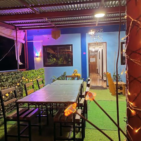 Marbeth Inn Coron Extérieur photo