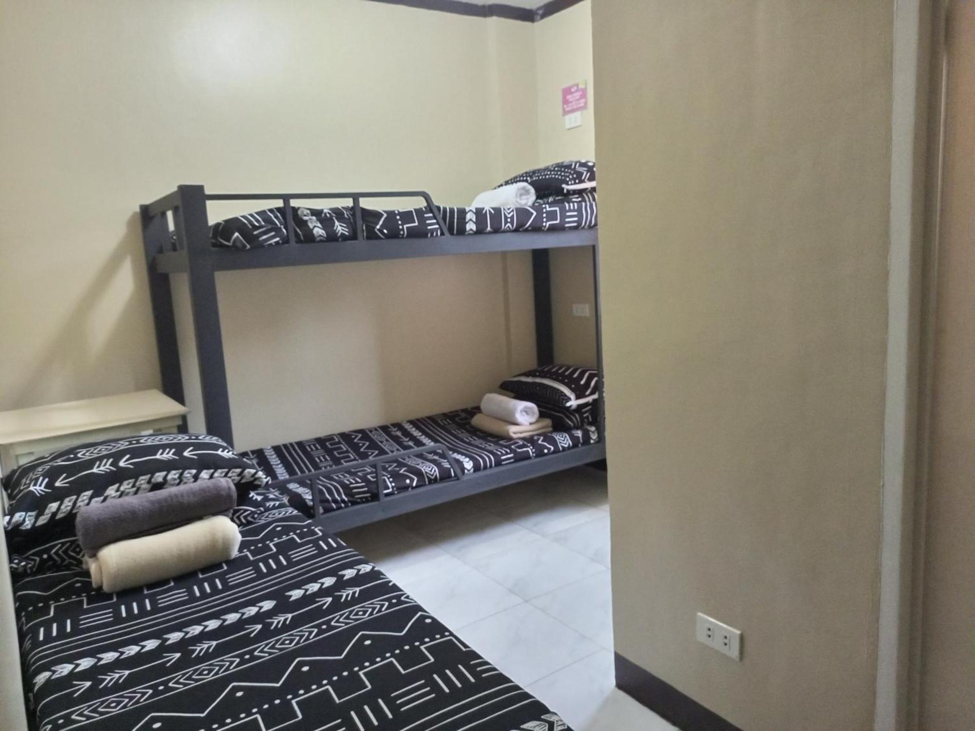 Marbeth Inn Coron Extérieur photo