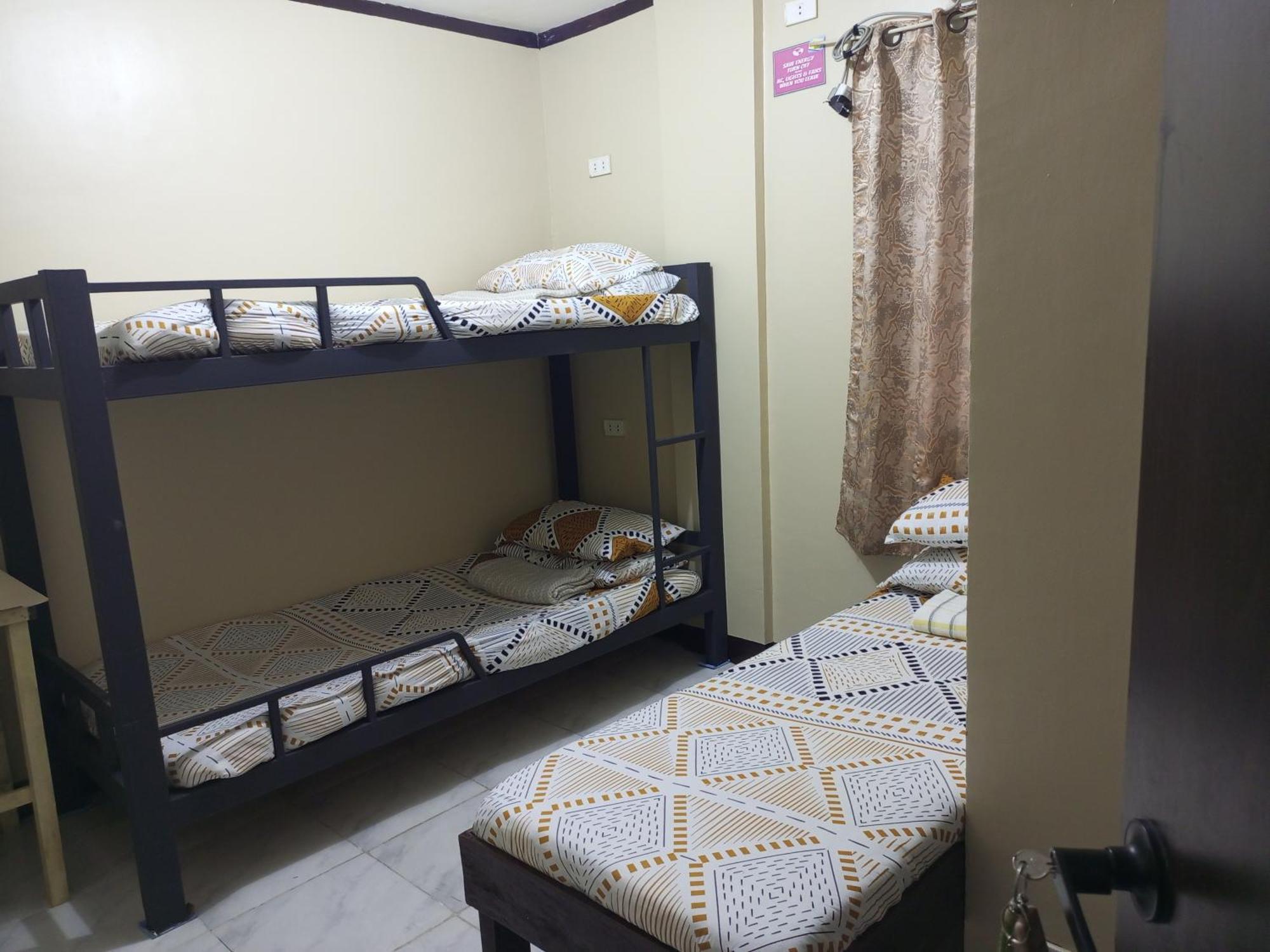 Marbeth Inn Coron Extérieur photo